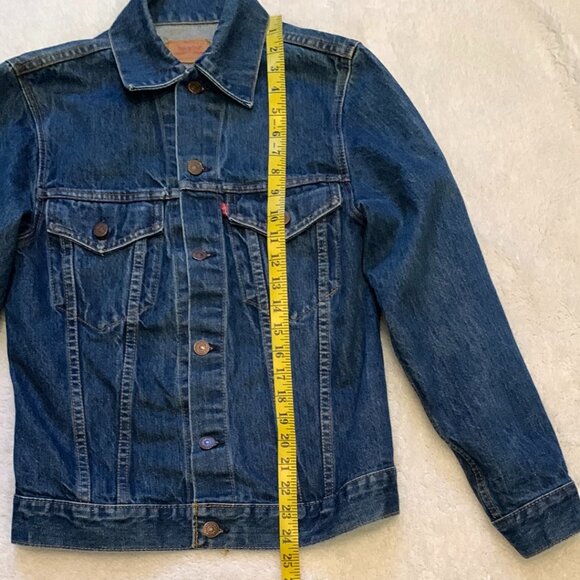 Levi Strauss Denim Trucker Jacket Womens Size 34 Vintage Made in Canada Med Wash - Picture 7 of 9